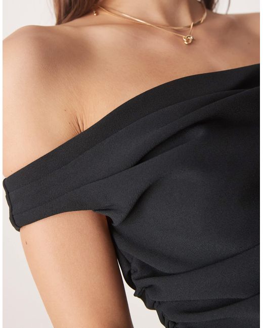 Abercrombie & Fitch Natural – schulterfreier, drapierter jumpsuit