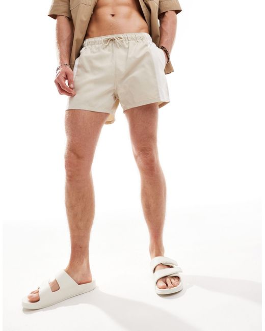 Pantaloncini da bagno taglio medio color pietra con pannelli laterali cut and sew di ASOS in Natural da Uomo