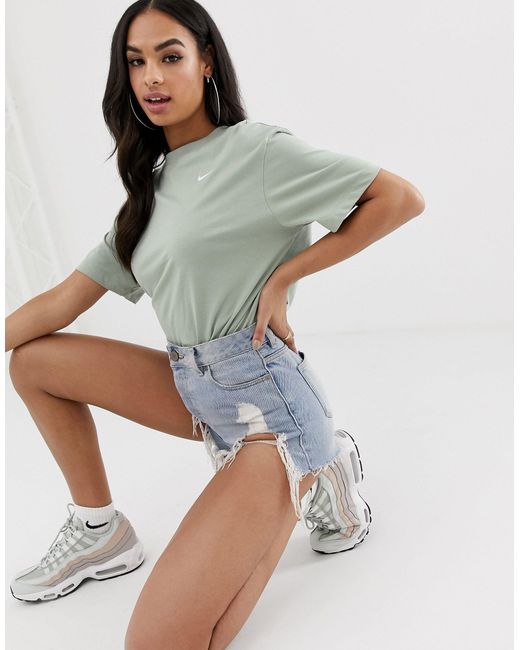 nike mini swoosh oversized t shirt