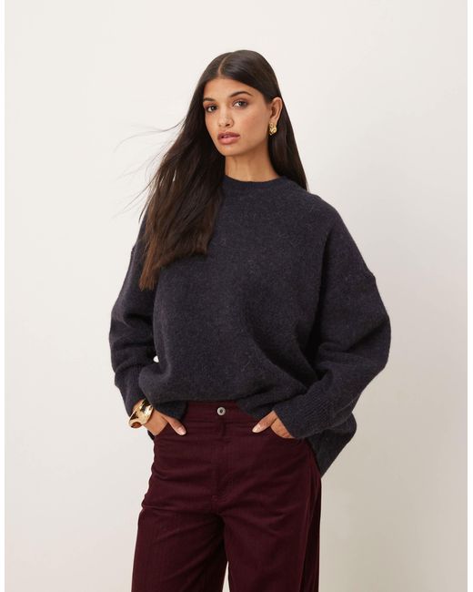 Pull oversize à col ras ASOS en coloris Blue