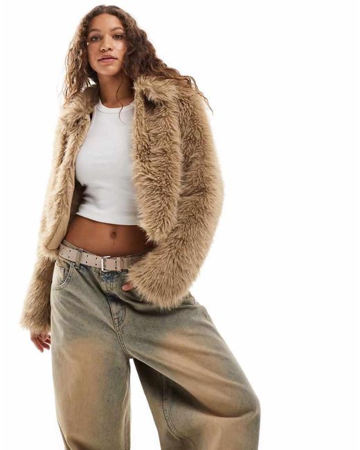 Chaqueta Corta De Piel Sintética De -Neutro Daisy Street de color Brown