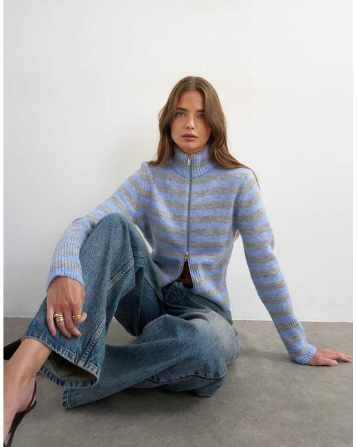 TOPSHOP Blue Knitted Zip Up Cardigan