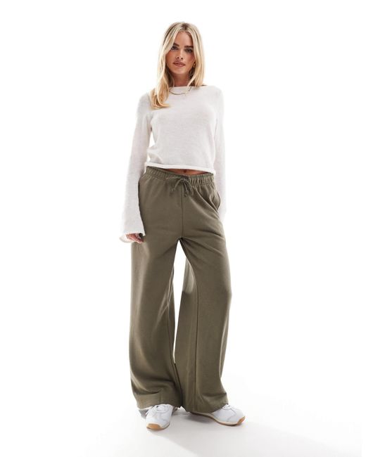 Stradivarius Petite Wide Leg Sweatpants in Green Lyst Canada