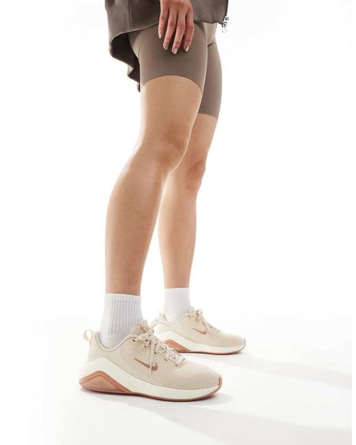 Zapatillas De Deporte Rosas Y Crema Zoom Bella 7 De -Neutro Nike de color Natural