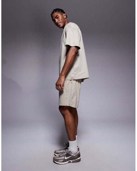 Conjunto Color Piedra De Pantalones Cortos Y Camiseta Con Diseño Estampado De -Neutro River Island de hombre de color Multicolor