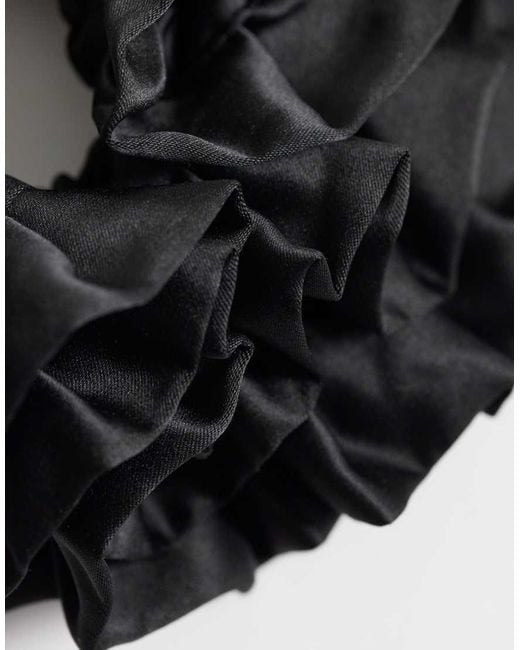 Kitsch Black Ruffle Scrunchie