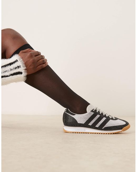 adidas gazelle silver green womens Adidas Superstar noires avec des paillettes main image 1
