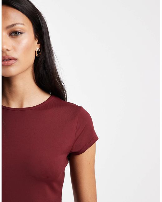 ASOS Red – figurbetonter, kurzärmliger body aus polyamid