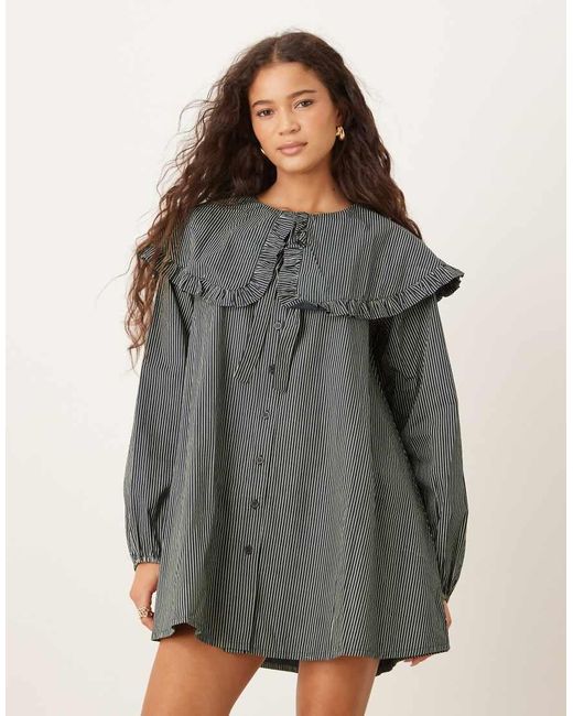 Neon Rose Gray Oversized Collared Dress