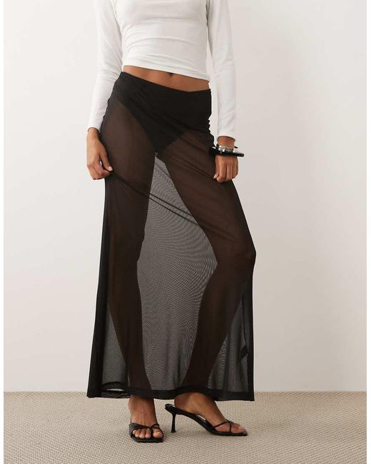 Gonna Lunga di ASOS in White