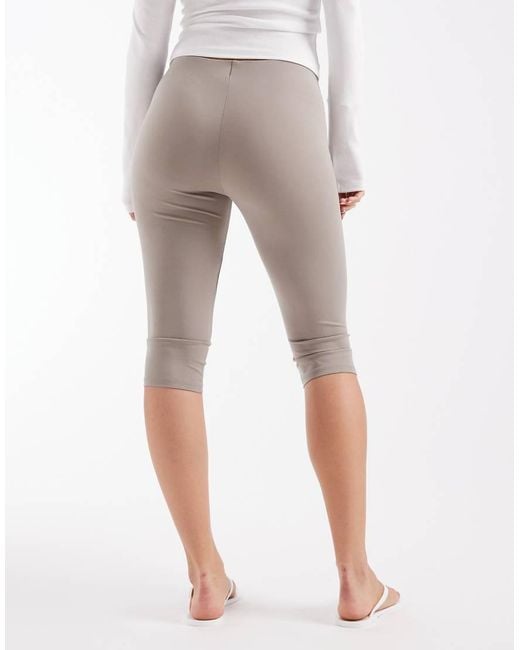 & Other Stories White Cropped Capri Pants