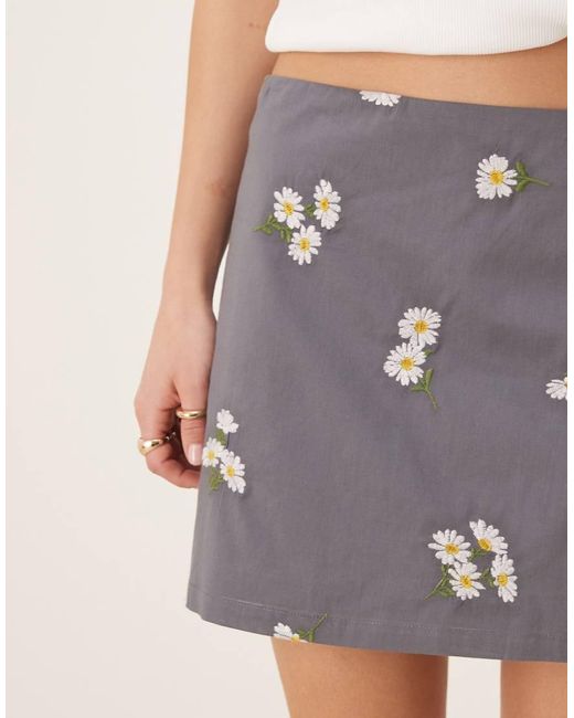 ASOS Geborduurde Minirok in het Gray