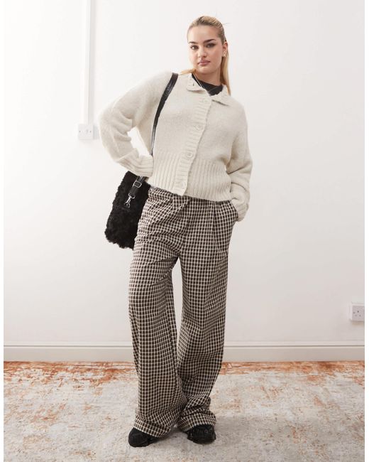 Collusion Natural – flauschige, strukturierte strickjacke
