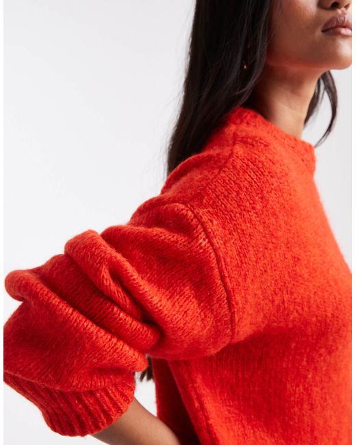 Pull oversize à col ras ASOS en coloris Red