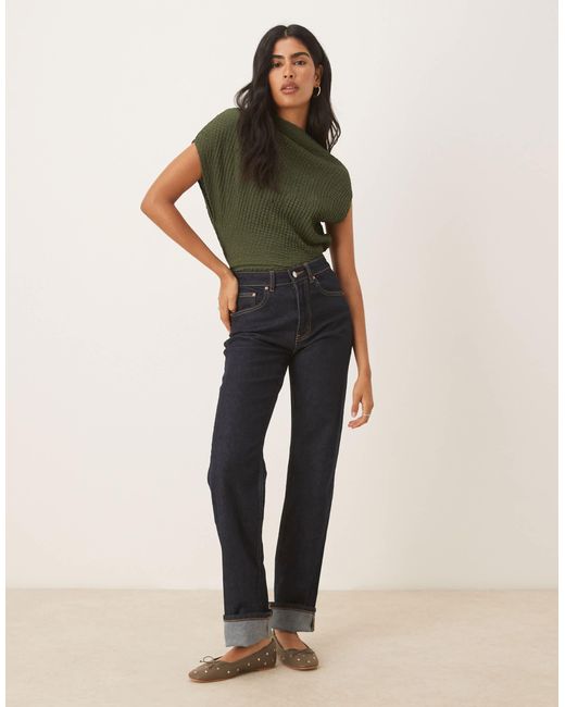 T-shirt asymétrique en tissu texturé avec fronces sur les côtés - kaki ASOS en coloris Green