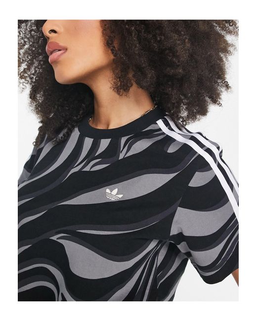 T-shirt à trois bandes avec imprimé zébrures abstrait adidas Originals en  coloris Noir | Lyst