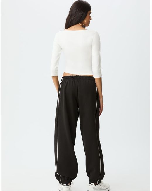 Stradivarius Black joggers With Piping