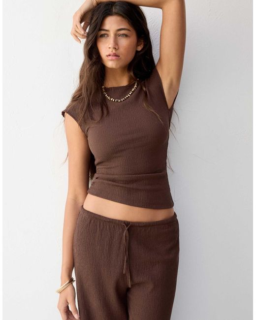 Top en crêpe Pull&Bear en coloris Brown