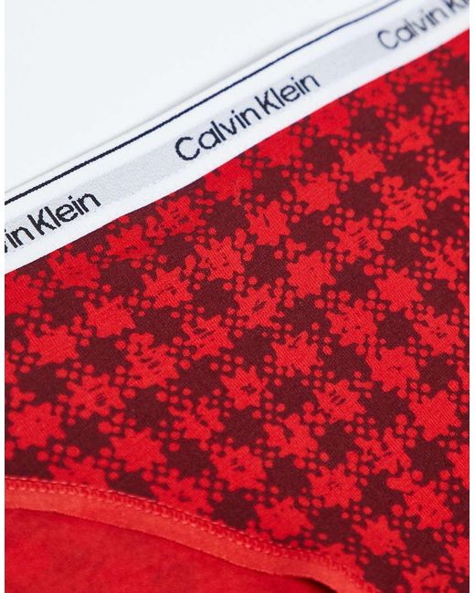 Pack De 3 Braguitas De Color Negro, Gris Y Rojo A Cuadros Escoceses De Corte Bikini Con Logo Icon De Calvin Klein de color Red