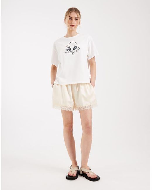 Levi's White Music Graphic Vintage Tee