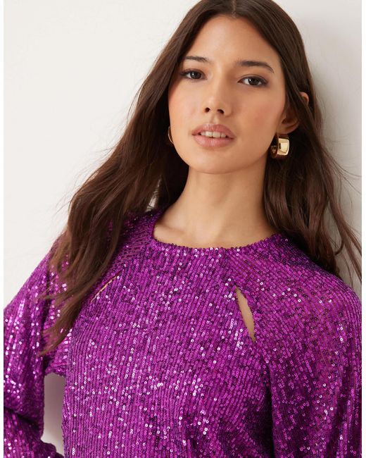 Robe courte à sequins Y.A.S en coloris Purple