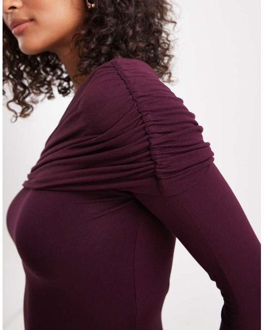 Miss Selfridge Asymmetrische Bardot-Body in het Purple