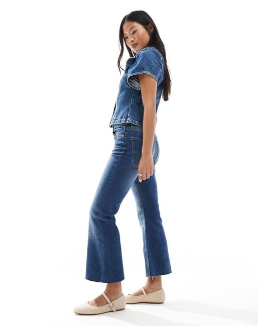 Stradivarius Blue Petite D78 Cropped Flare Jean