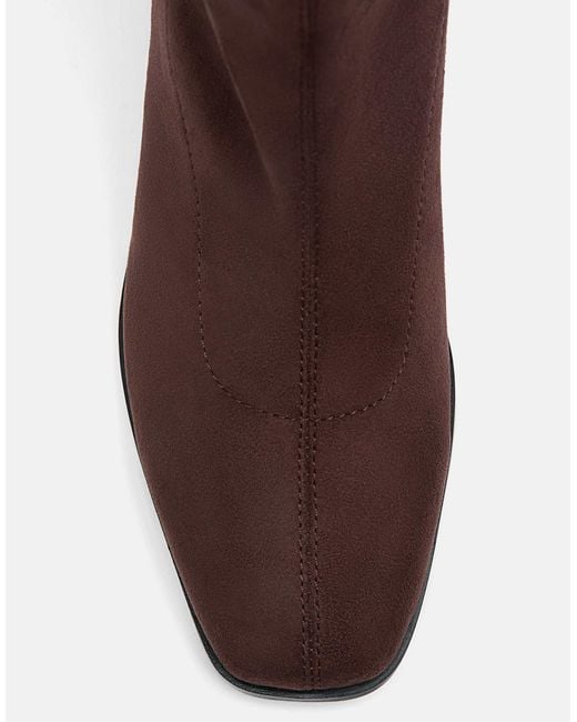 Bottines imitation daim - marron Stradivarius en coloris Brown