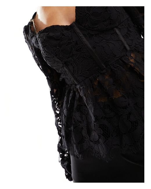 Top corsetero con sobrefalda New Look de color Black
