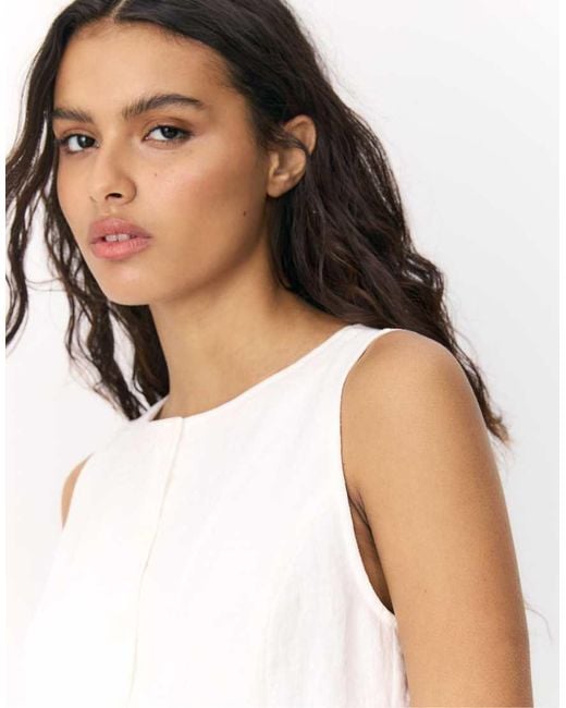 Stradivarius White Sleeveless Buttoned Top