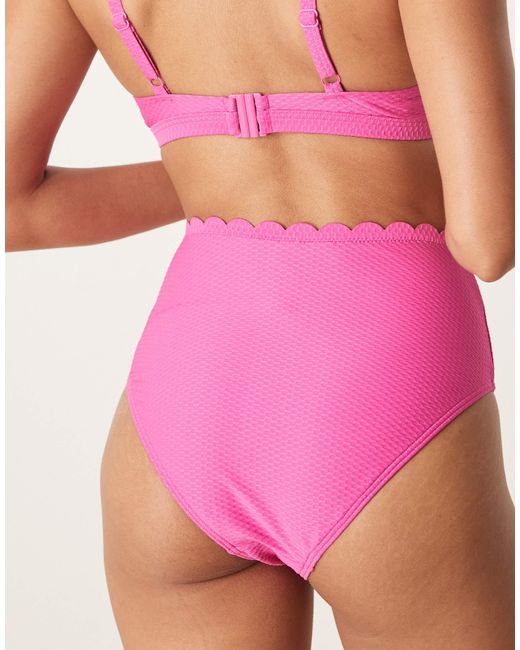 Peek & Beau Pink – fuller bust – strukturierte bikinihose