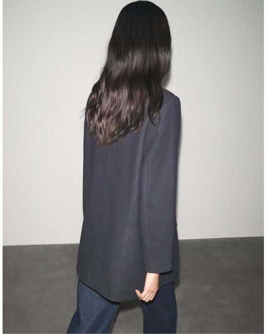 Stradivarius Blue – mantel