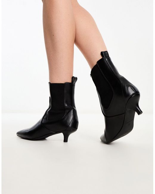 Raid Black Cedar Kitten Heel Ankle Boots