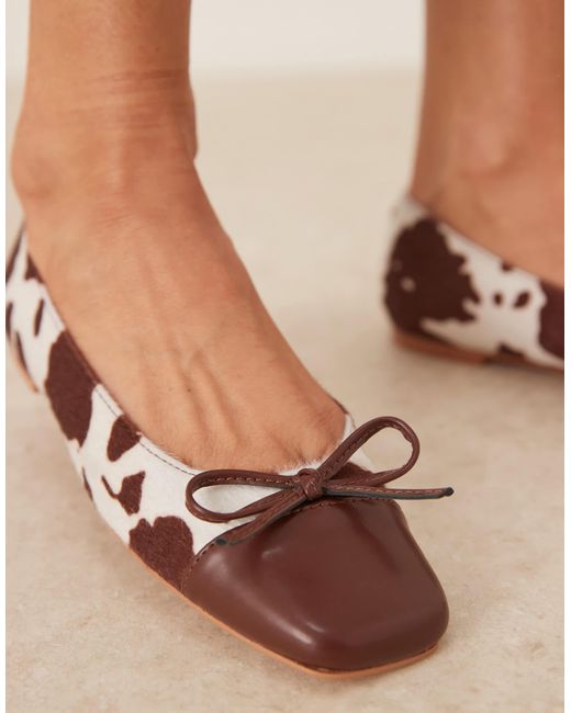 Glamorous Natural Ballet Flats
