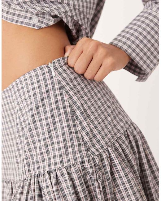 ASOS Geruite Maxi Rok Met Verlaagde Taille in het Gray