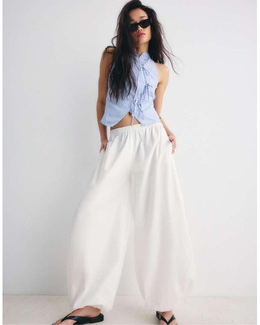 Stradivarius White Poplin Volume Trousers