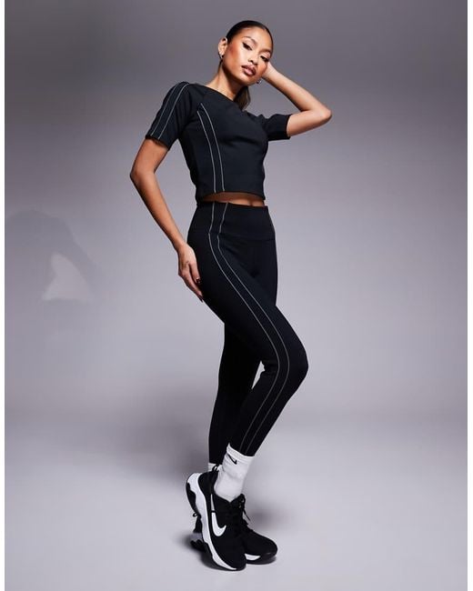 Nike Blue Nike One Training Reflective Piping High Waisted 7/8 Leggings