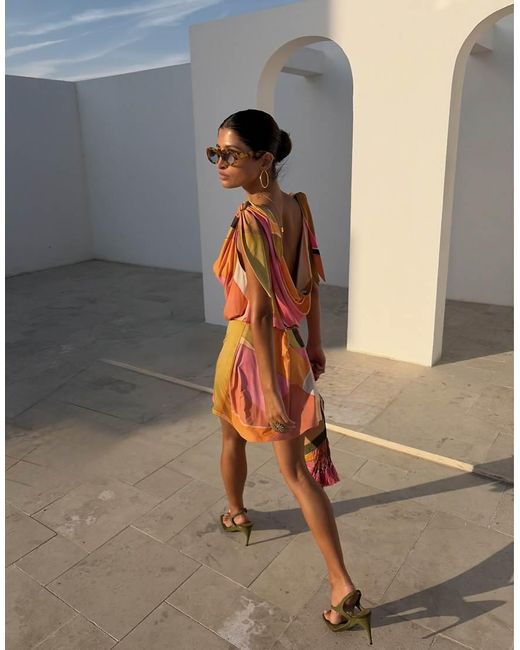 Michaela di Never Fully Dressed in Natural