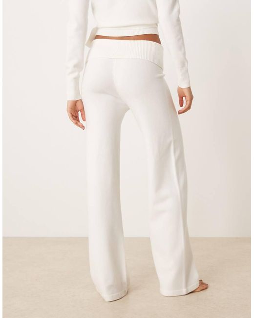Hollister Natural Gilly Hicks Low Rise Straight Leg Cosy Trousers Co-ord