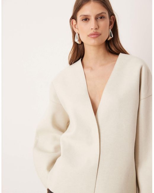 Vila Natural – schlichte, leichte jacke