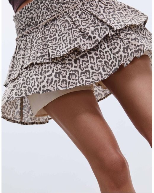 Stradivarius Gray – locker sitzender skort