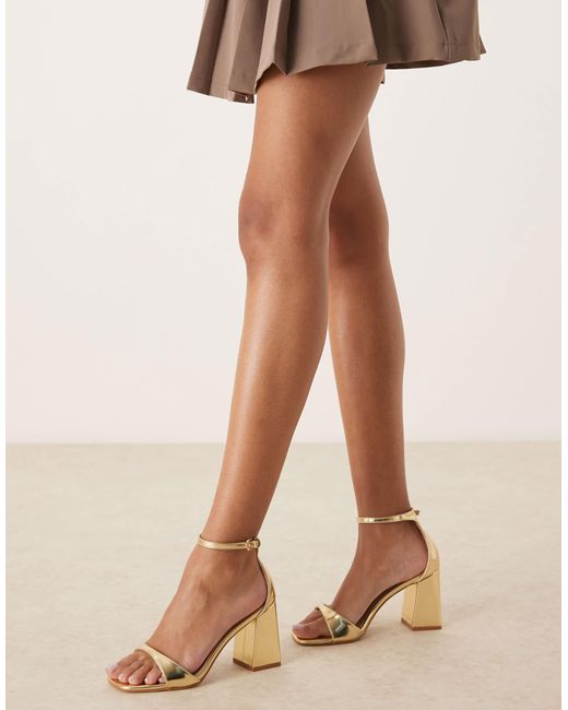Raid Wide Fit Brown Niya Mid Block Heeled Sandals
