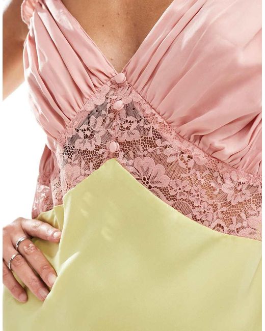 Vestido Midi Rosa Y Verde Con Diseño Color Block, Pecho Fruncido E Inserto De Encaje De ASOS de color Multicolor