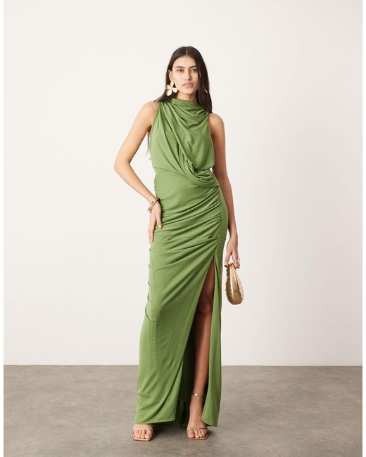 Robe longue sans manches avec détail drapé et finition métallique - vert ASOS en coloris Green