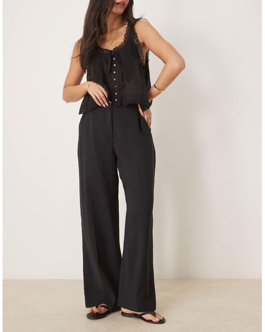 Pantalones Negros De Talle Alto Y Pernera Ancha De Abercrombie & Fitch de color Black