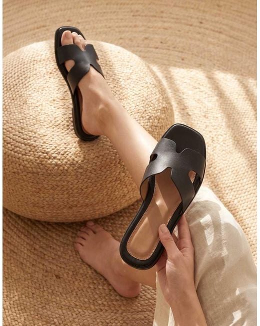 SEQWL Black Everyday Slip On Slide Sandals