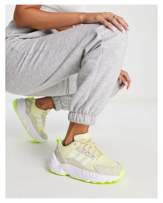 zx 22 boost trainers