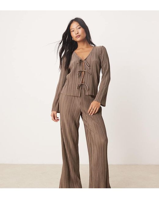 Pantaloni Plissé A Fondo Ampio Marroni di JDY Petite in Brown