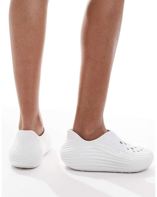 nike react live white on feet