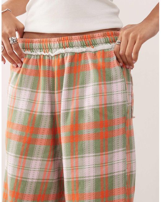 Collusion Multicolor – lange jogging-shorts mit karomuster